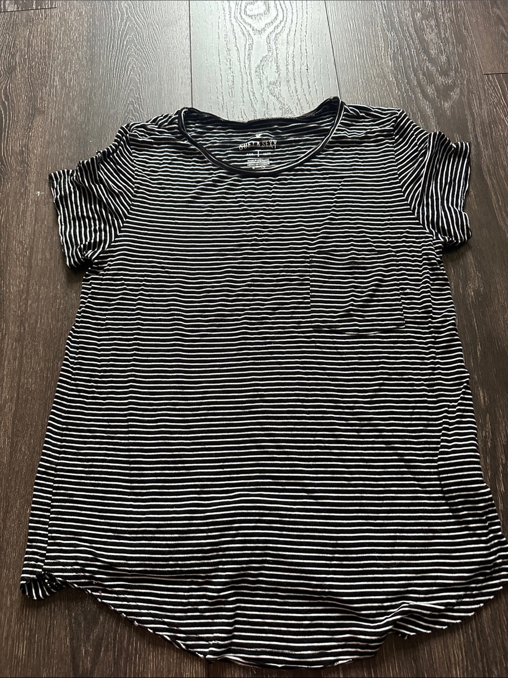 American Eagle Outfitters Black and White Striped Short Sleeve Pocket Tee